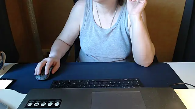 Sweet Phoenix online show from May 27, 7:49 am