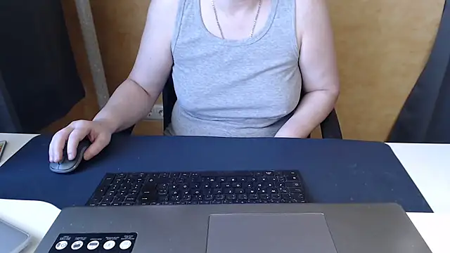 Sweet Phoenix online show from February 20, 8:27 am