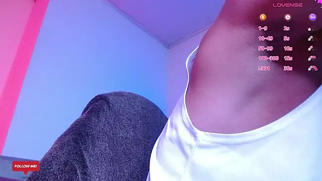 Joylopez fit online show from March 4, 2:21 pm