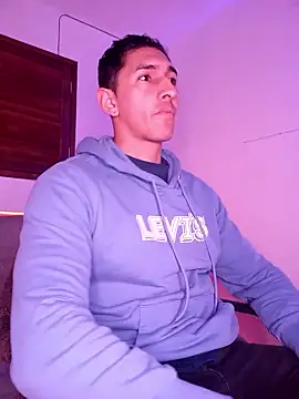 Joylopez fit online show from January 8, 7:31 pm