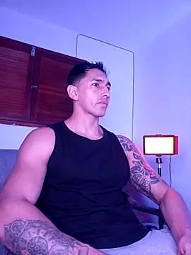 Joylopez fit online show from November 18, 12:41 pm