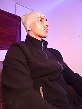 Joylopez fit online show from February 9, 11:52 am