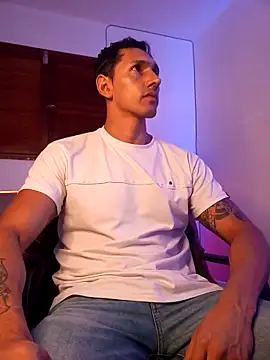 Joylopez fit online show from February 28, 6:29 pm