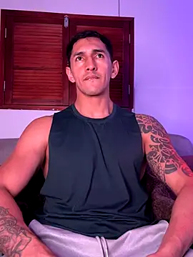 Joylopez fit online show from December 3, 12:37 pm