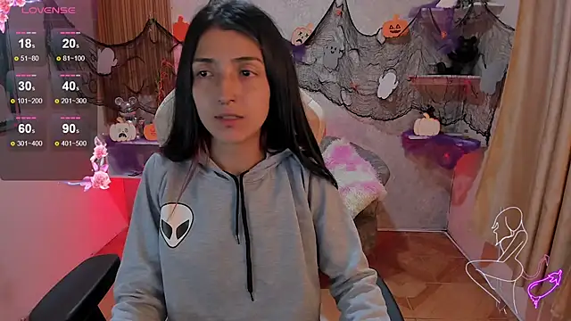 Snapshot of Chaos_Wild chatting on October 28, 12:55 am Chaos Wild online show from October 28, 12:55 am