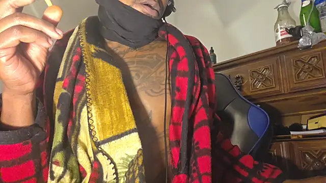 dominatingblacklove online show from April 7, 6:37 am