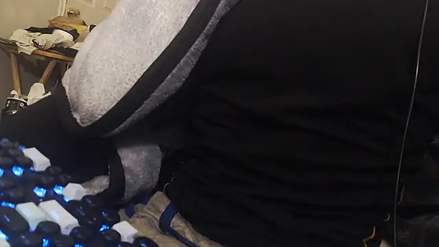 dominatingblacklove online show from January 11, 1:29 pm