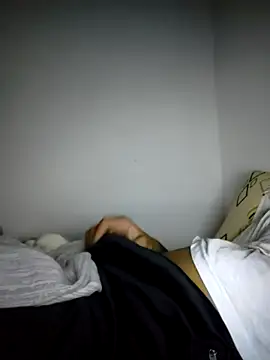 fredfgr online show from February 26, 10:43 pm