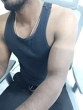 hot boy dic online show from December 17, 2:00 pm