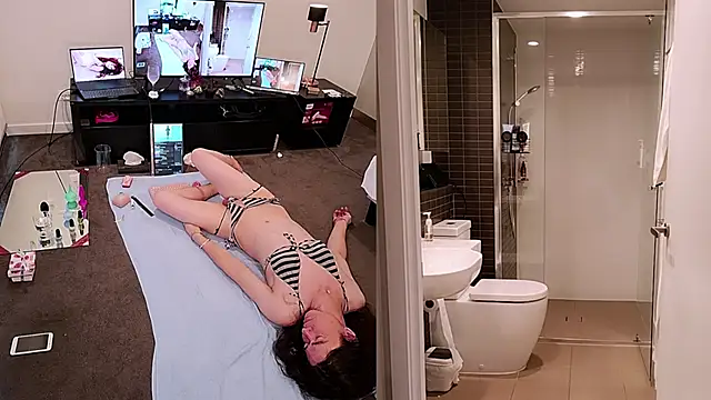 sunshine sissy online show from December 30, 8:25 pm