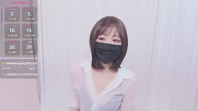 Snapshot of rosepink77 chatting on February 23, 3:40 pm rosepink77 online show from February 23, 3:40 pm