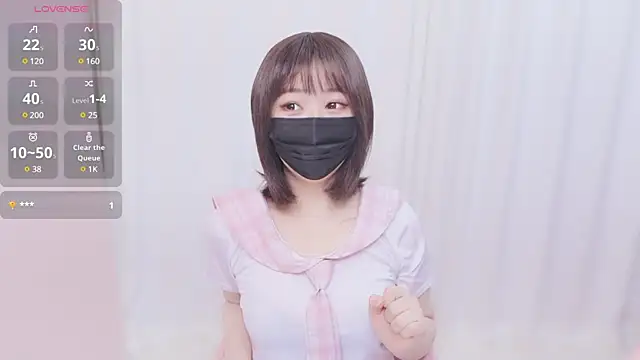 Snapshot of rosepink77 chatting on February 16, 1:49 pm rosepink77 online show from February 16, 1:49 pm