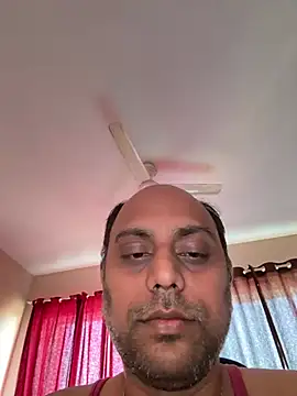 Snapshot of crazypk_horny chatting on January 3, 8:32 am crazypk horny online show from January 3, 8:32 am