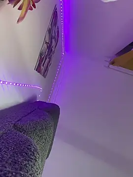 Thando04 online show from September 10, 5:34 pm