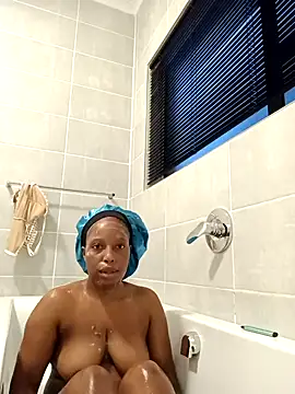 Thando04 online show from February 8, 5:08 pm