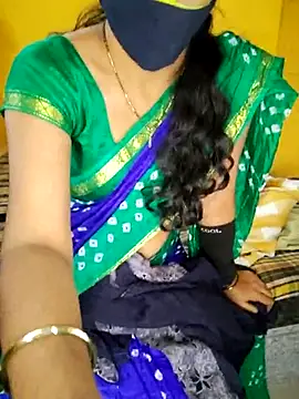 Snapshot of lovelygirl4567 chatting on March 14, 12:18 pm lovelygirl4567 online show from March 14, 12:18 pm