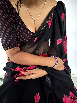 lovelygirl4567 online show from April 23, 5:47 am
