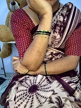 lovelygirl4567 online show from January 5, 5:27 pm