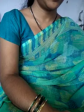 lovelygirl4567 online show from January 7, 6:18 am