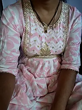 lovelygirl4567 online show from January 9, 5:47 am