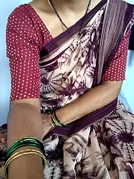 lovelygirl4567 online show from January 8, 6:41 am