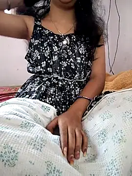 lovelygirl4567 online show from April 8, 5:42 am