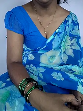 lovelygirl4567 online show from March 30, 6:04 am