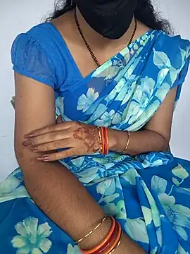 lovelygirl4567 online show from March 11, 4:39 am