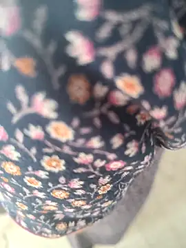 lovelygirl4567 online show from February 23, 4:36 am