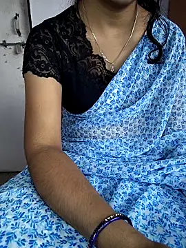 lovelygirl4567 online show from February 15, 4:46 am