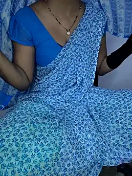 Snapshot of lovelygirl4567 chatting on July 18, 2:36 pm lovelygirl4567 online show from July 18, 2:36 pm