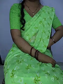 Snapshot of lovelygirl4567 chatting on July 15, 3:30 pm lovelygirl4567 online show from July 15, 3:30 pm