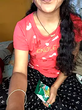 Snapshot of lovelygirl4567 chatting on October 11, 8:37 am lovelygirl4567 online show from October 11, 8:37 am