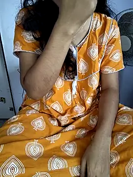 lovelygirl4567 online show from November 8, 6:06 am