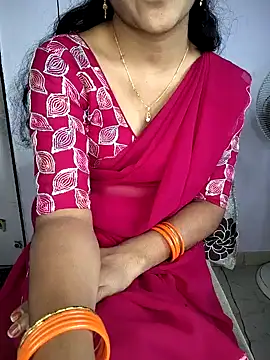 lovelygirl4567 online show from November 6, 7:34 am