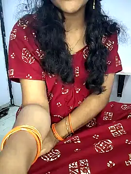 lovelygirl4567 online show from November 3, 3:15 pm