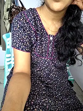 lovelygirl4567 online show from November 30, 6:25 am