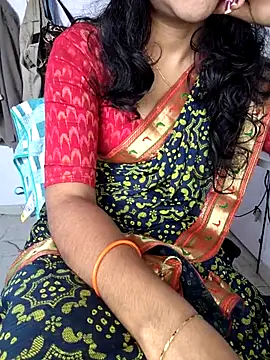 lovelygirl4567 online show from December 1, 5:52 am