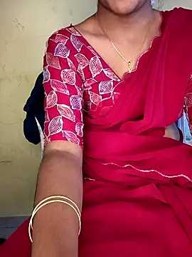 lovelygirl4567 online show from October 25, 6:12 am