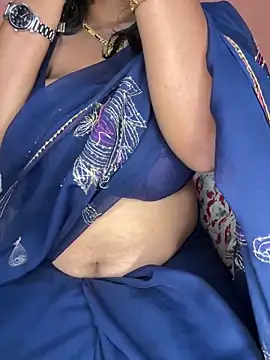 Snapshot of Lovely-Shivani chatting on March 9, 4:22 pm Lovely-Shivani online show from March 9, 4:22 pm