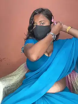 Snapshot of Lovely-Shivani chatting on March 13, 7:17 pm Lovely-Shivani online show from March 13, 7:17 pm