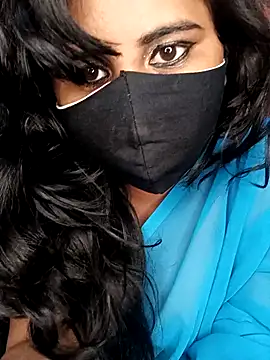 Snapshot of Lovely-Shivani chatting on February 5, 7:42 pm Lovely-Shivani online show from February 5, 7:42 pm