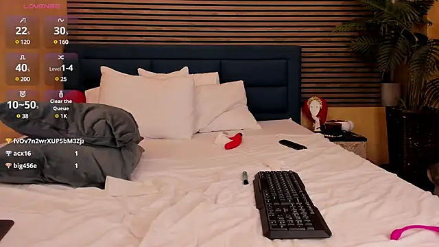 Snapshot of SamaraSinn chatting on March 16, 12:11 pm SamaraSinn online show from March 16, 12:11 pm