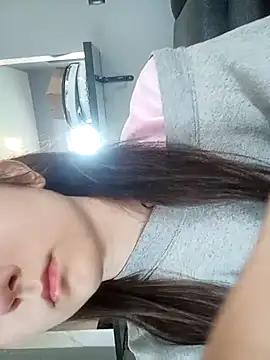 Analitayoung online show from March 3, 12:01 pm