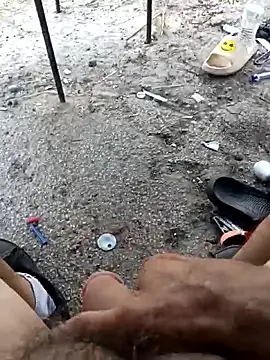 Snapshot of Cloudin_around chatting on September 17, 5:37 pm Cloudin around online show from September 17, 5:37 pm