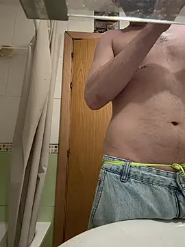 josueswvillaA1 online show from May 16, 5:34 pm