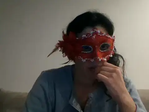 couple-tuga online show from February 13, 9:38 pm