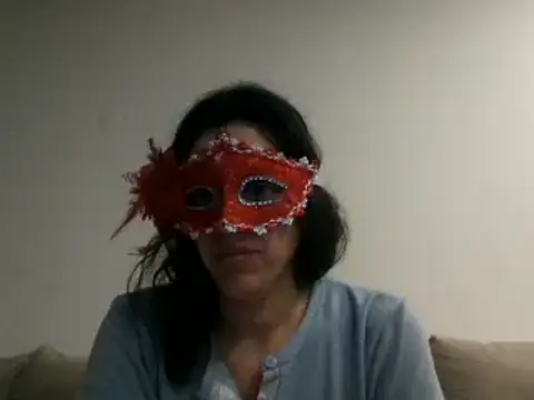 couple-tuga online show from February 10, 9:58 pm