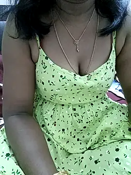 Tamil Vishalini online show from November 5, 4:32 pm