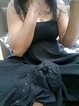 Tamil Vishalini online show from April 4, 4:30 am